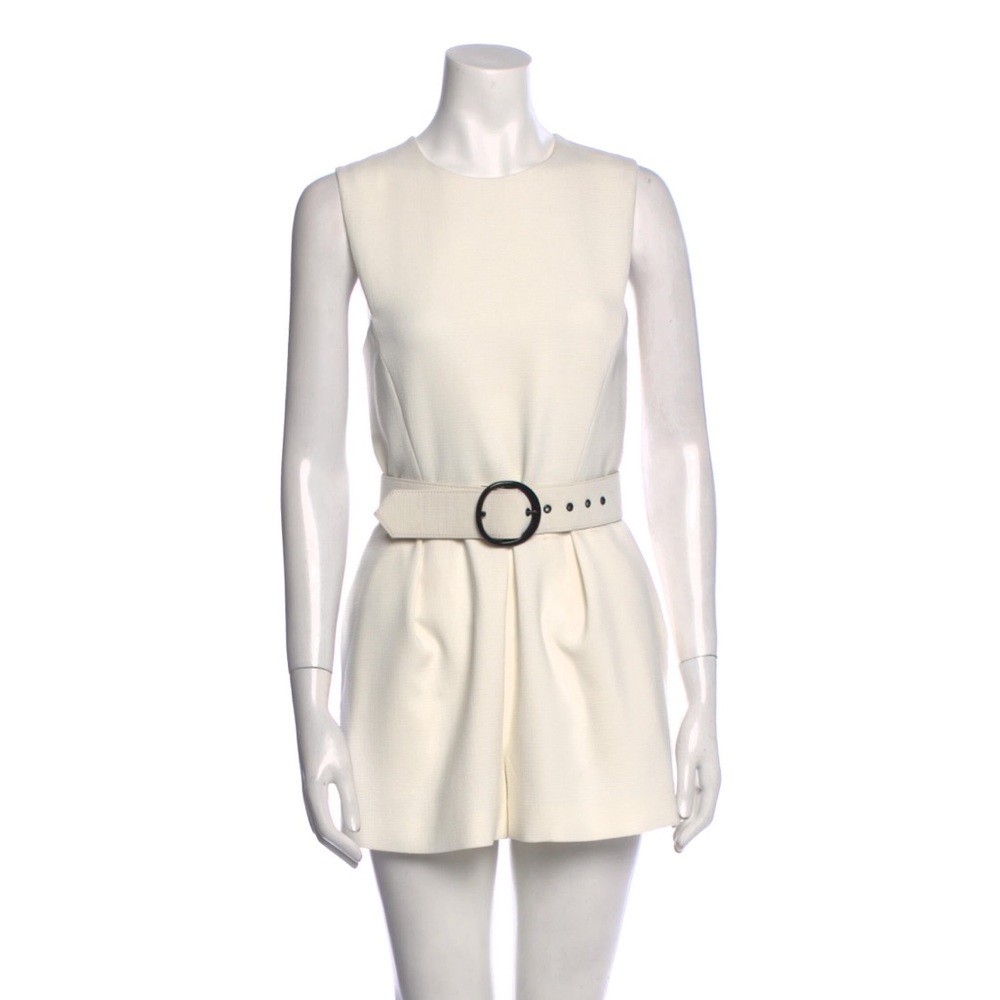 Rachel Zoe size 2 belted white romper / playsuit ! Looks great!